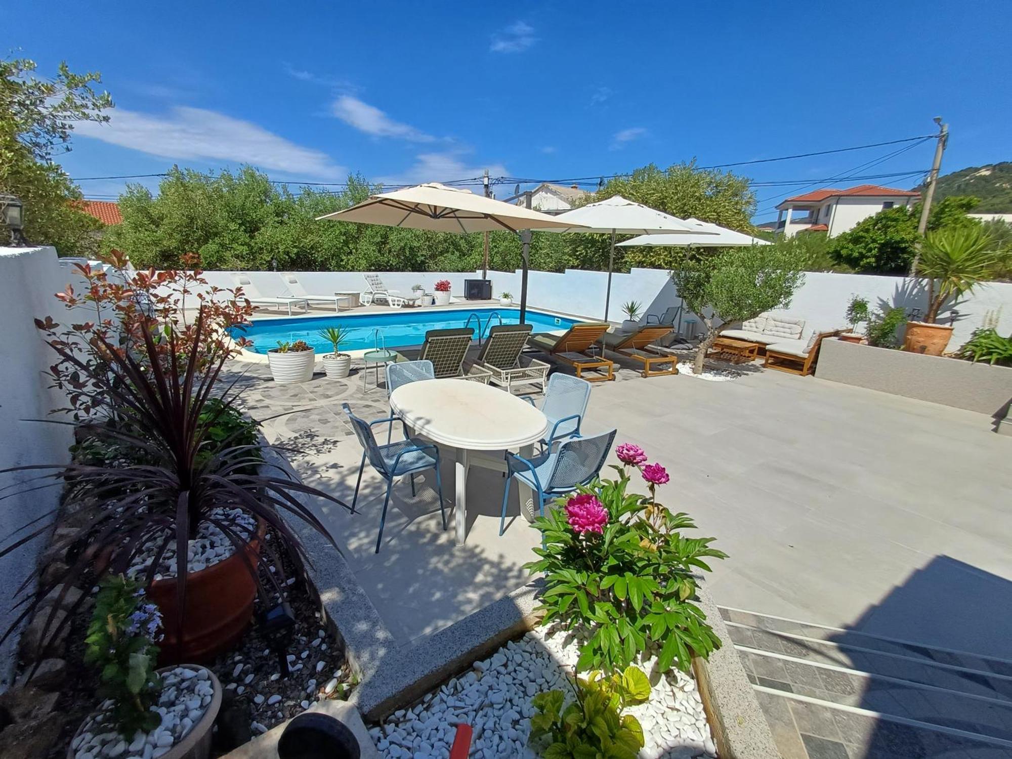 Casa Surya - Apartments With Sea View And Swimming Pool Barbat na Rabu Eksteriør billede